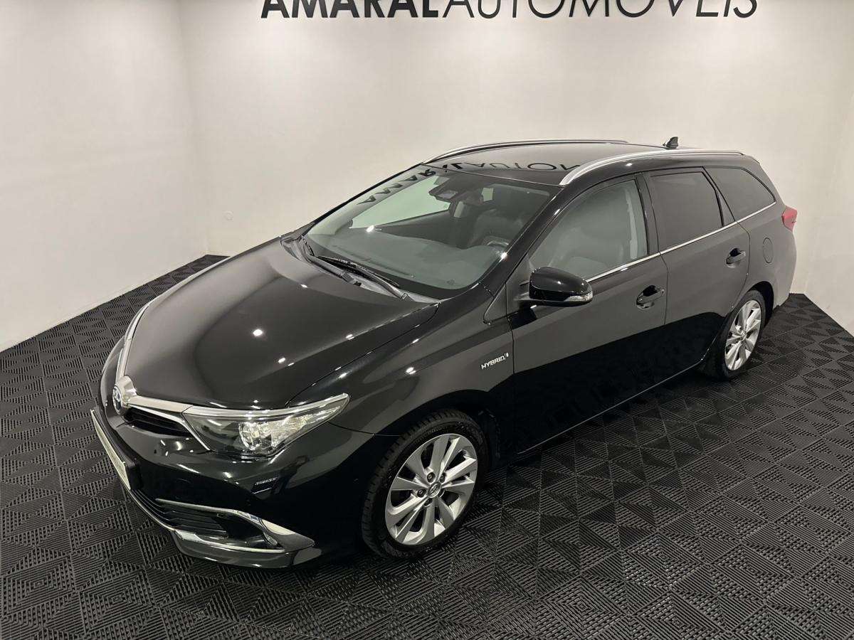 toyota-auris-touring-sports-2018-hibrido-a-gasolina-1798cc