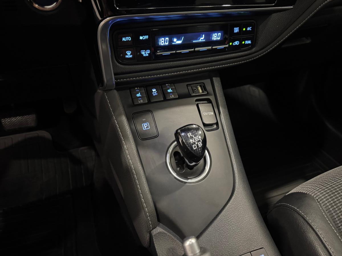 toyota-auris-touring-sports-2018-hibrido-a-gasolina-1798cc