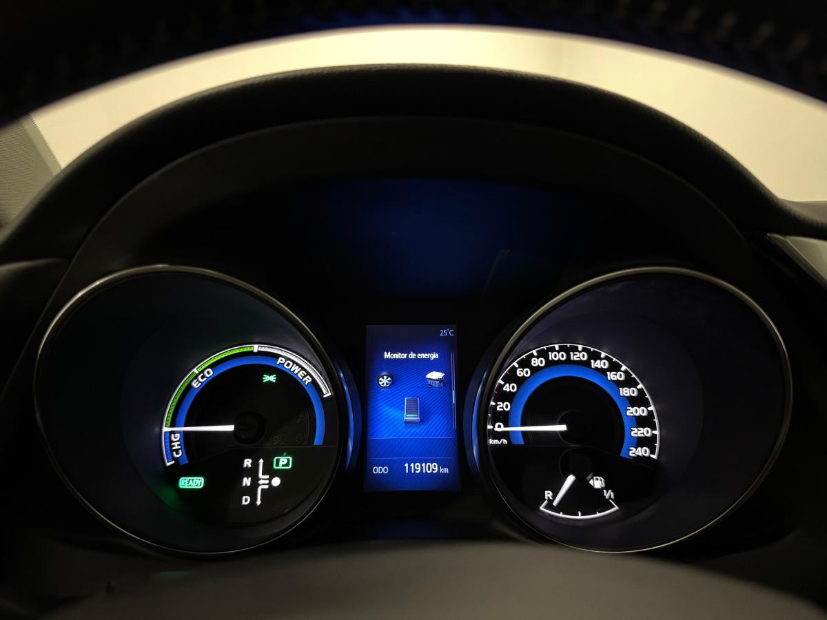 toyota-auris-touring-sports-2018-hibrido-a-gasolina-1798cc