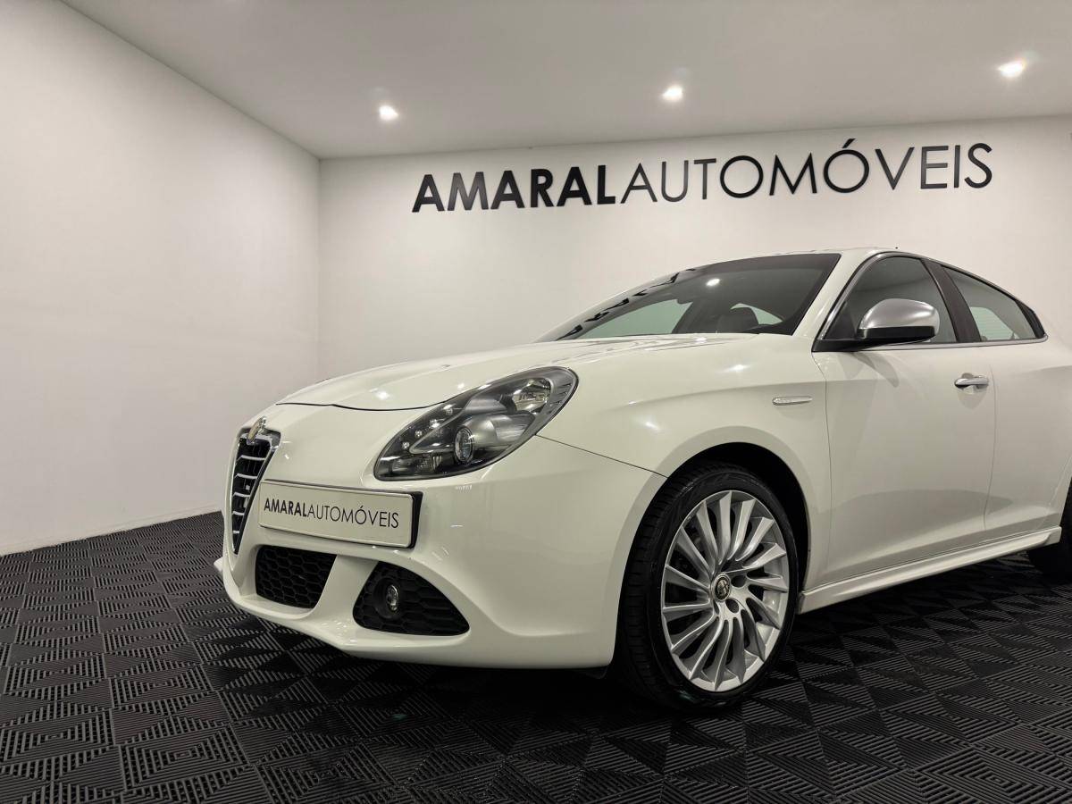 alfa-romeo-giulietta-2012-diesel-1598cc