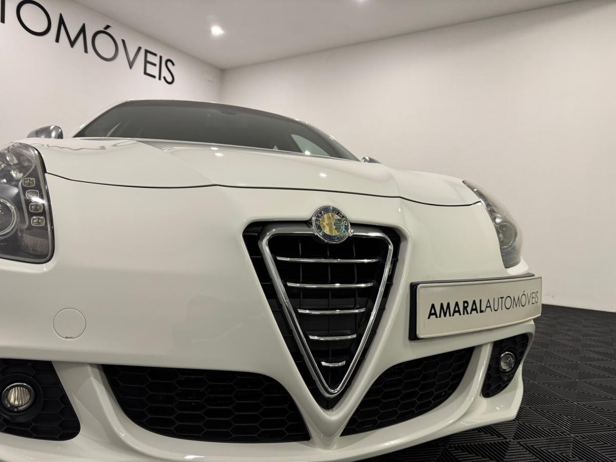 alfa-romeo-giulietta-2012-diesel-1598cc