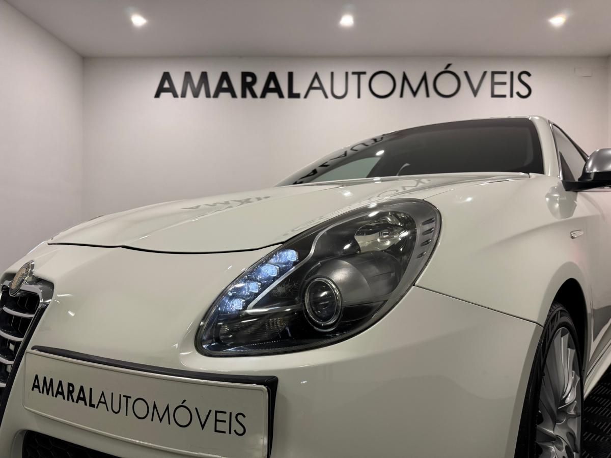 alfa-romeo-giulietta-2012-diesel-1598cc
