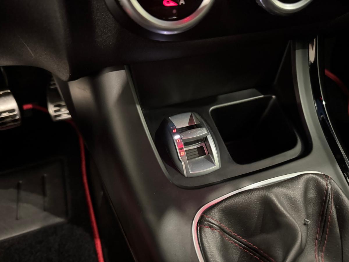 alfa-romeo-giulietta-2012-diesel-1598cc