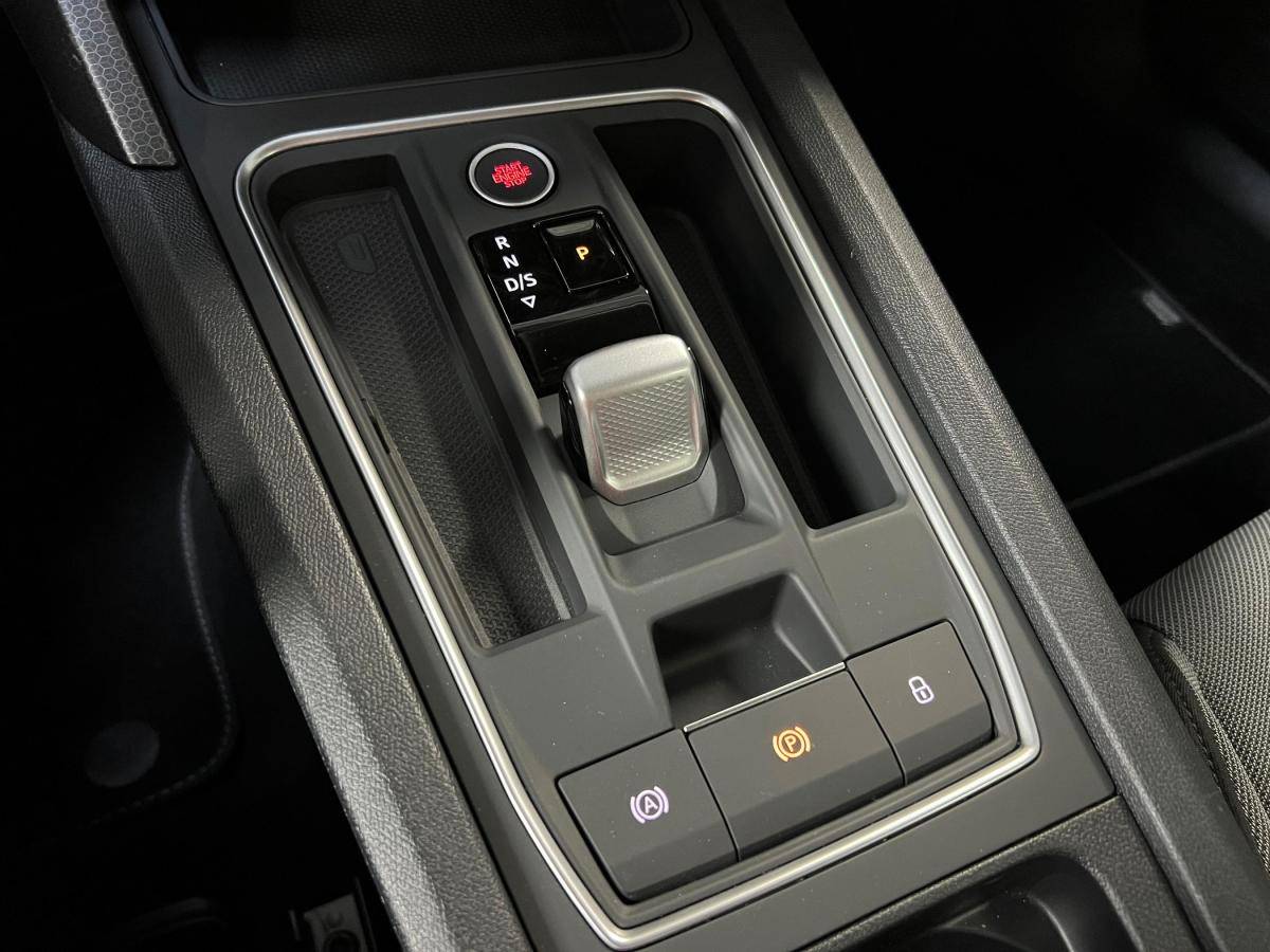 seat-leon-st-2024-gasolina-1498cc