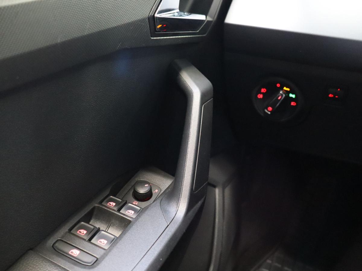 seat-arona-2019-gasolina-999cc