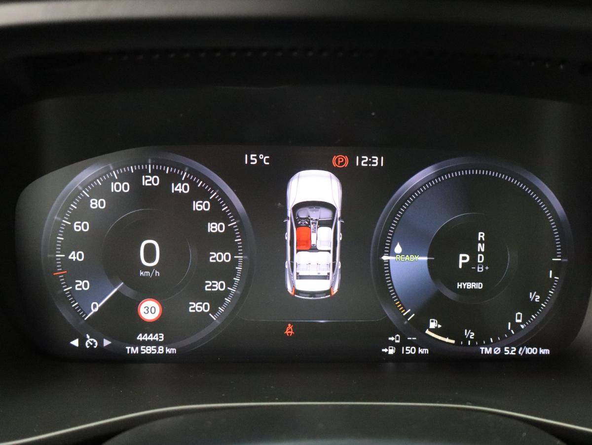 volvo-xc40-2022-hibrido-a-gasolina-1477cc