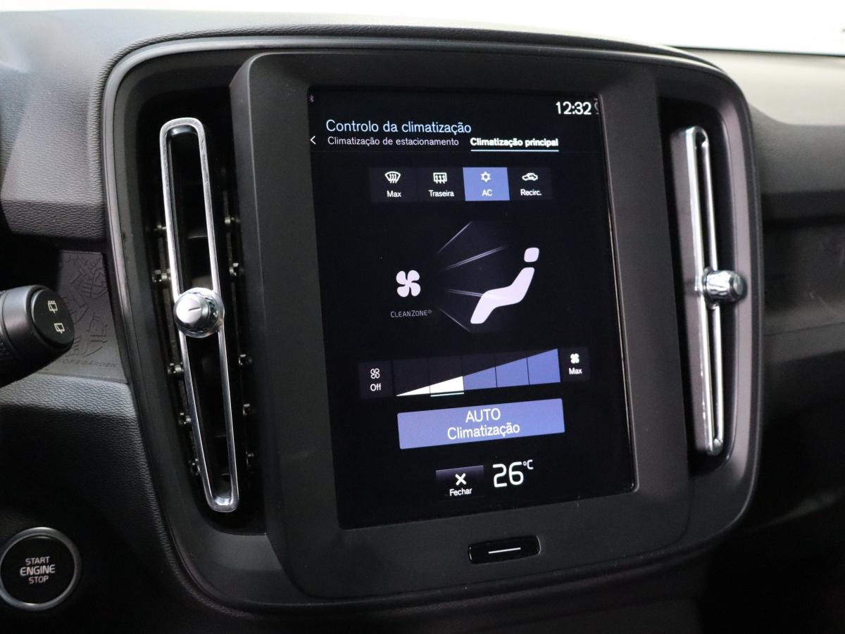 volvo-xc40-2022-hibrido-a-gasolina-1477cc