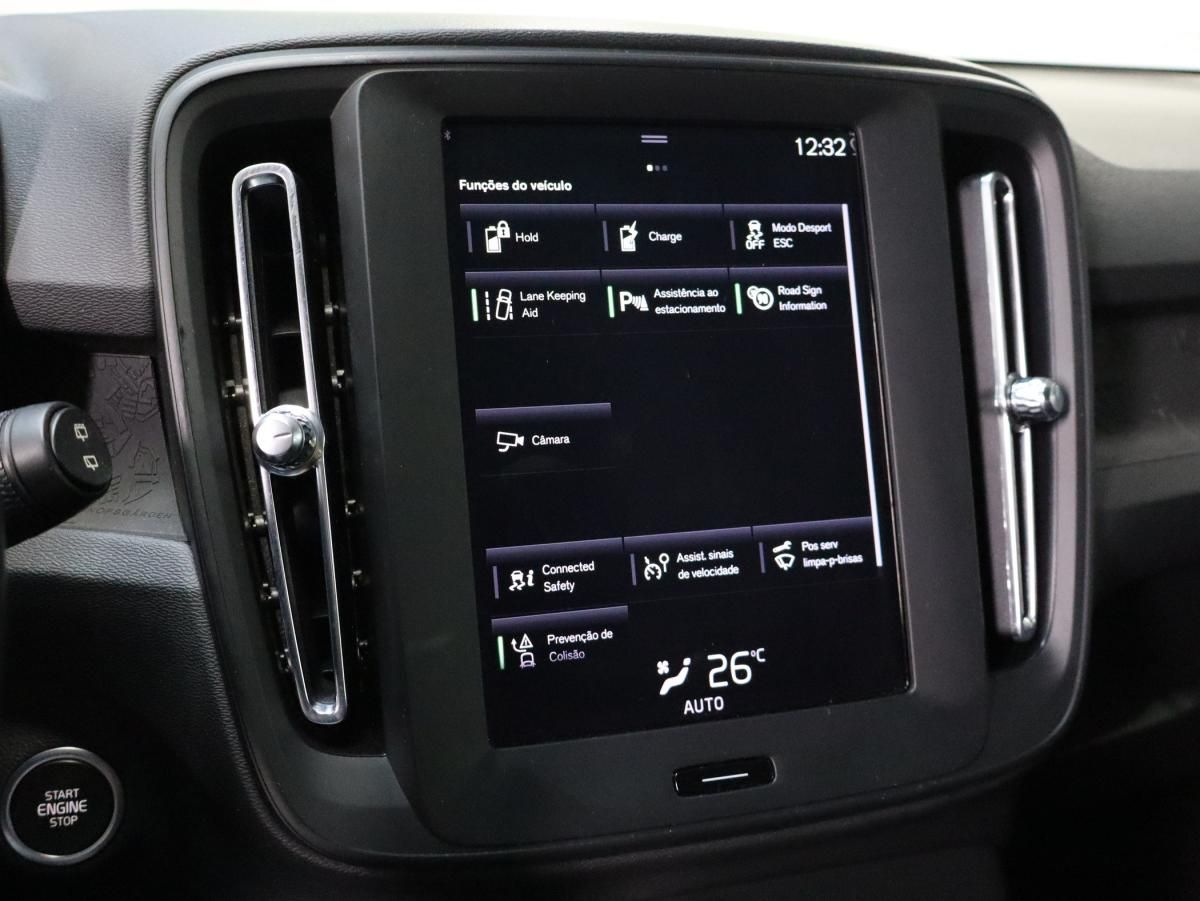 volvo-xc40-2022-hibrido-a-gasolina-1477cc
