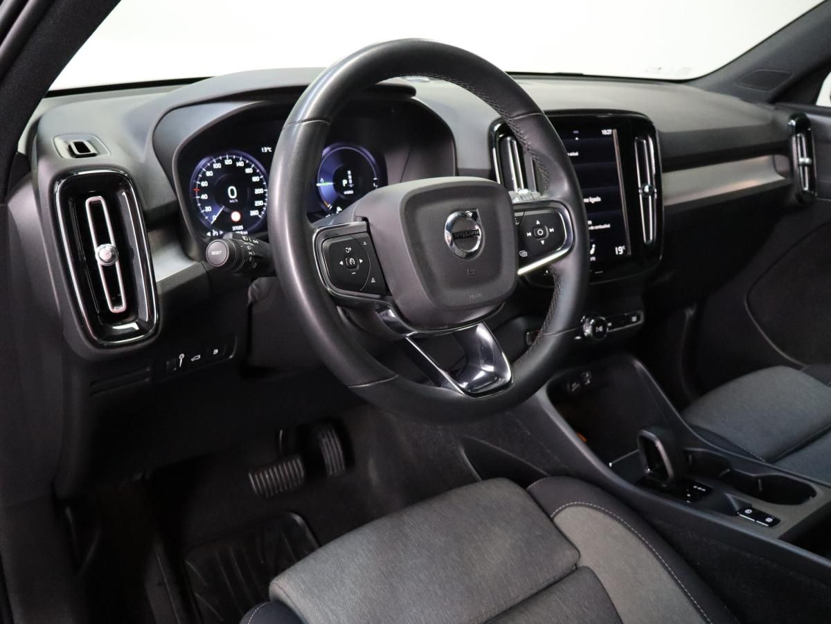 volvo-xc40-2022-hibrido-a-gasolina-1477cc