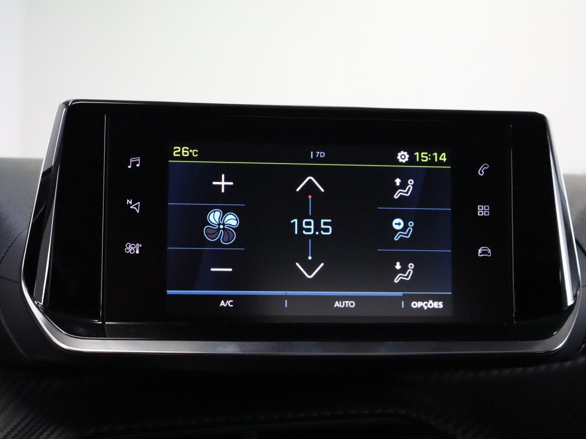 peugeot-208-2021-eletrico-500cc