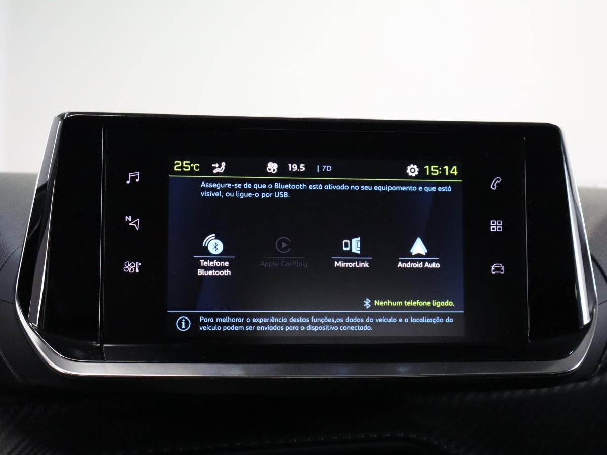 peugeot-208-2021-eletrico-500cc