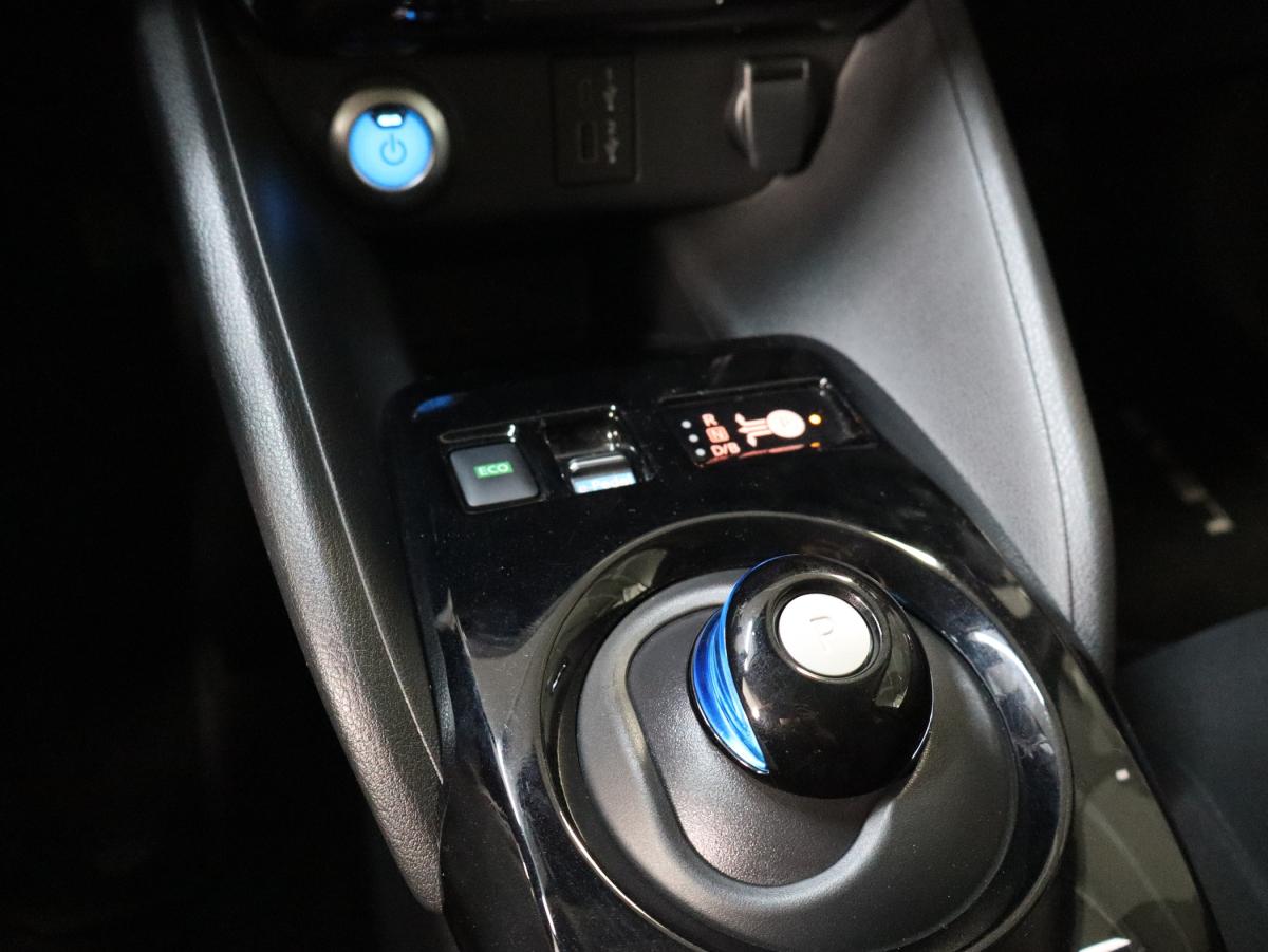 nissan-leaf-2024-eletrico-500cc
