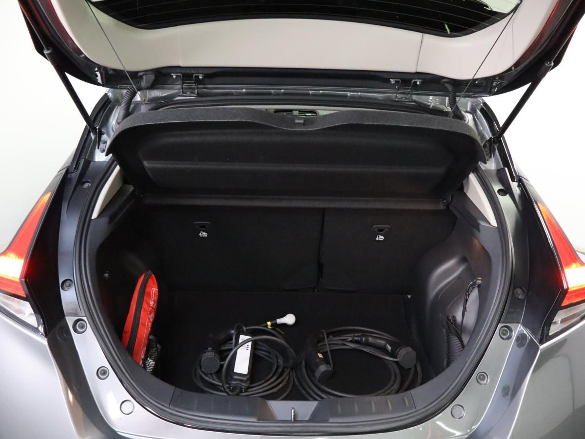 nissan-leaf-2024-eletrico-500cc