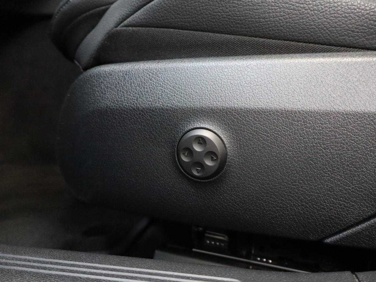 mercedes-benz-classe-e-2025-hibrido-a-diesel-1993cc