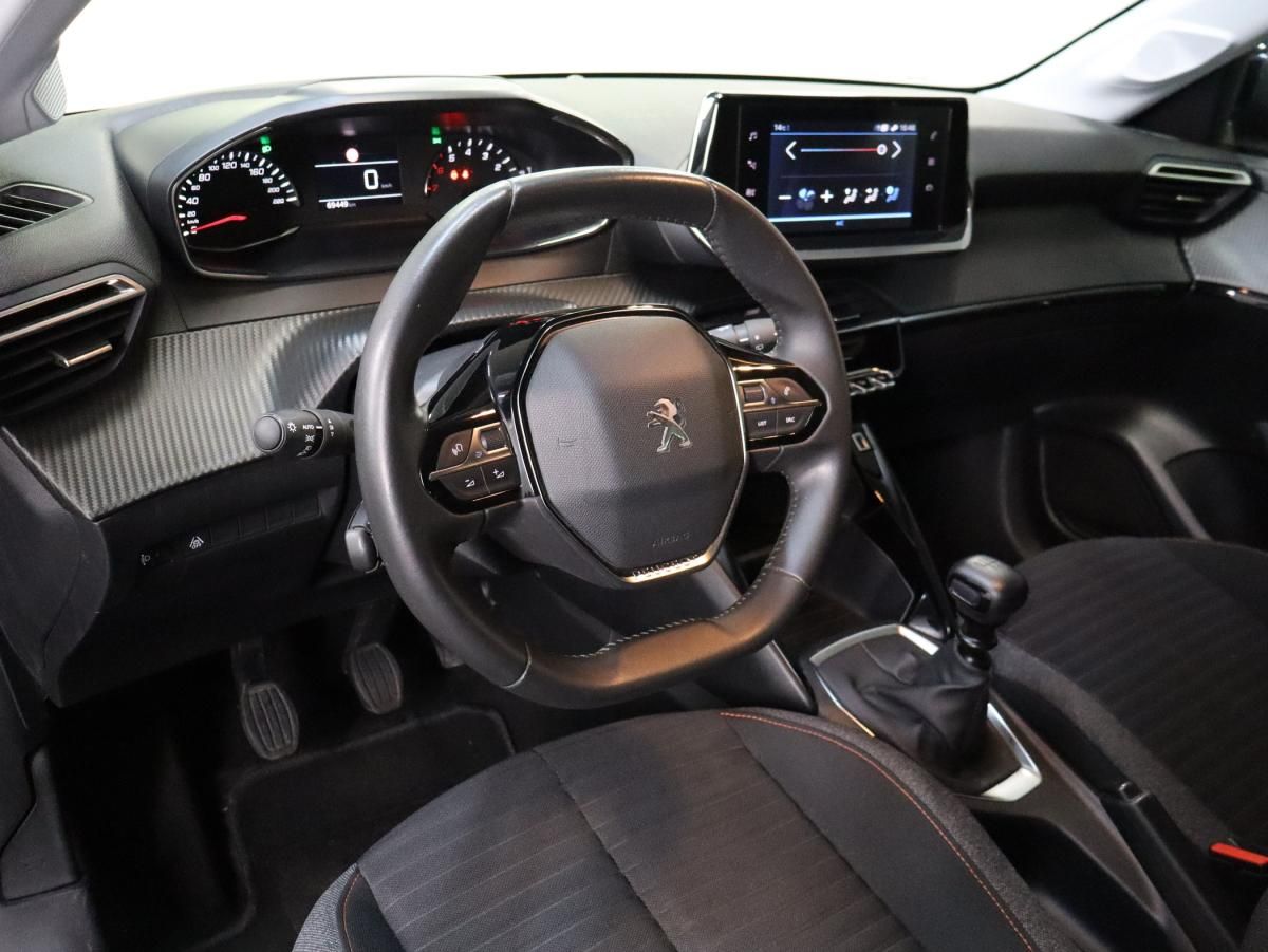 peugeot-208-2023-gasolina-1199cc
