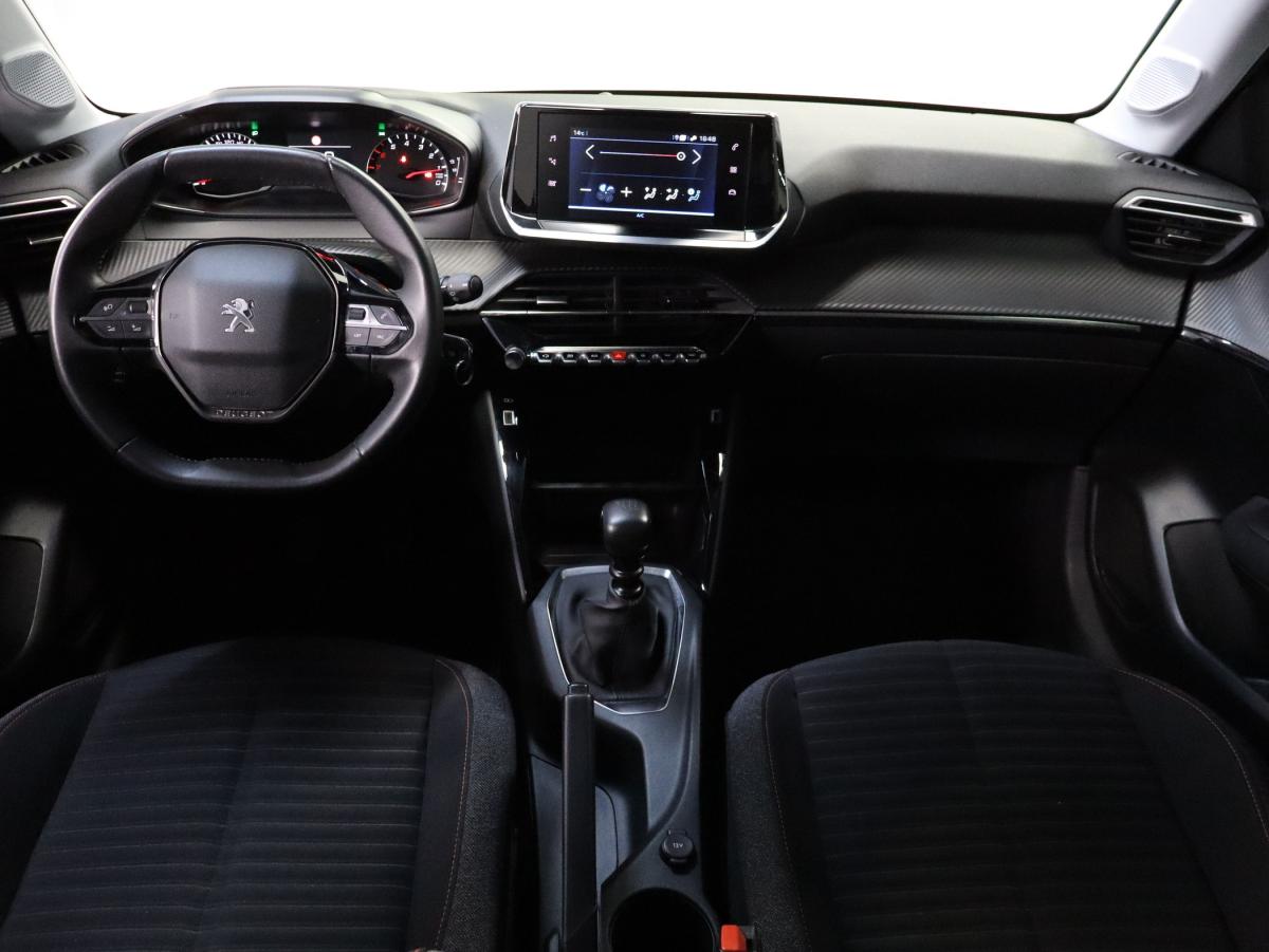 peugeot-208-2023-gasolina-1199cc