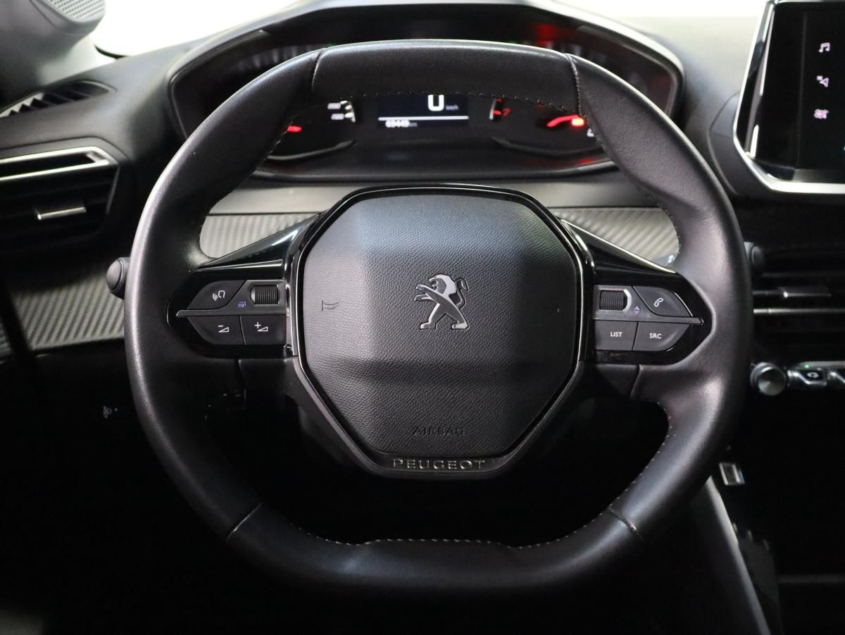 peugeot-208-2023-gasolina-1199cc