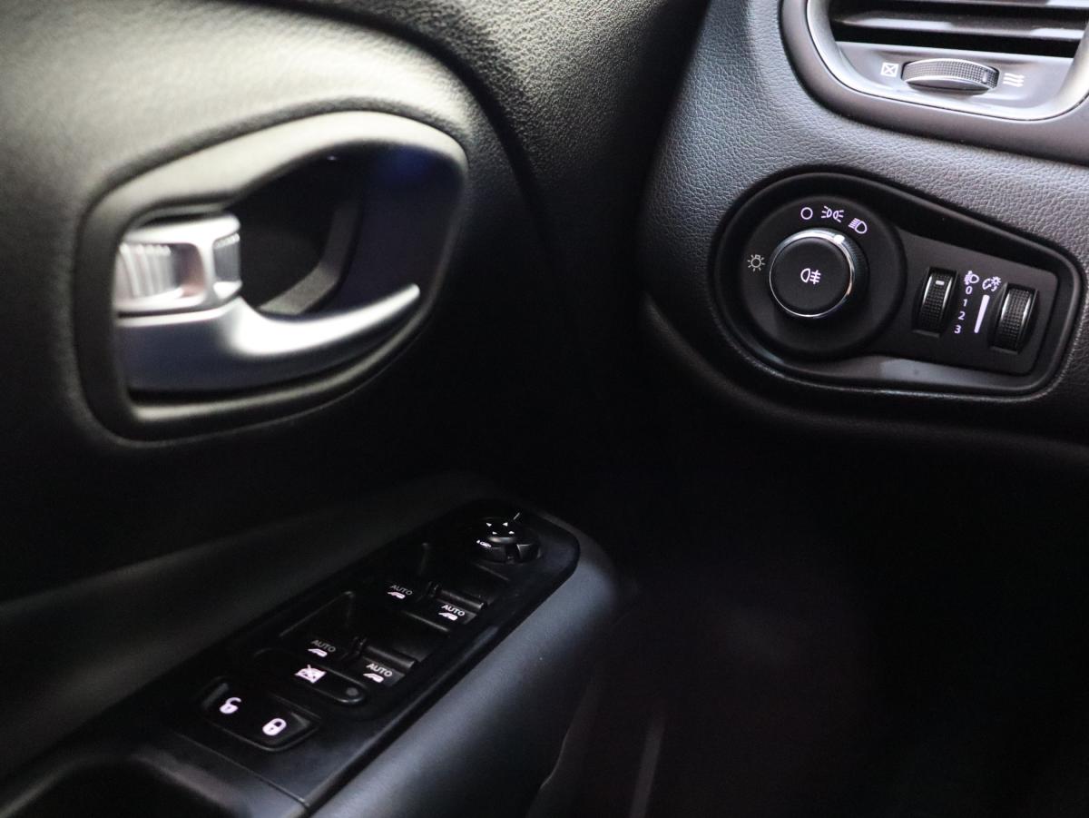 jeep-renegade-2022-diesel-1598cc
