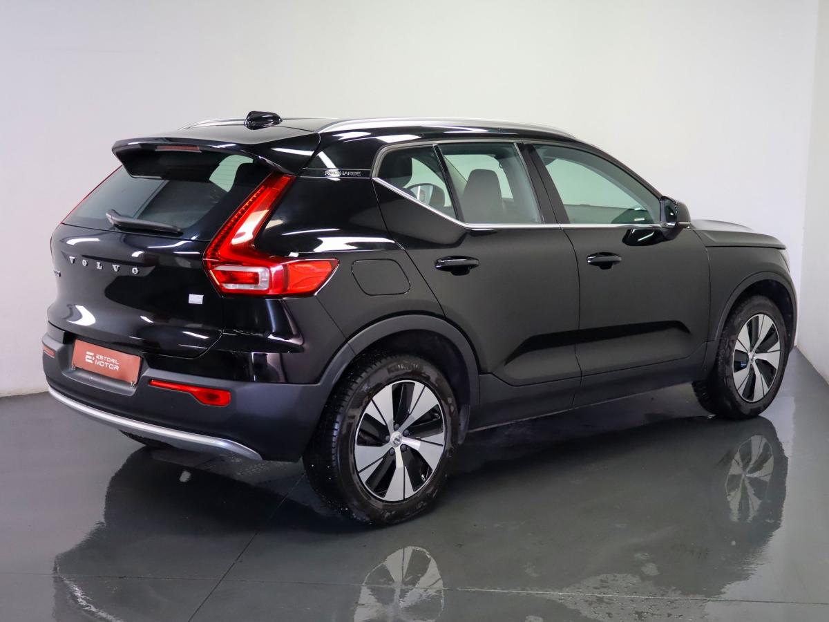 volvo-xc40-2023-hibrido-a-gasolina-1477cc