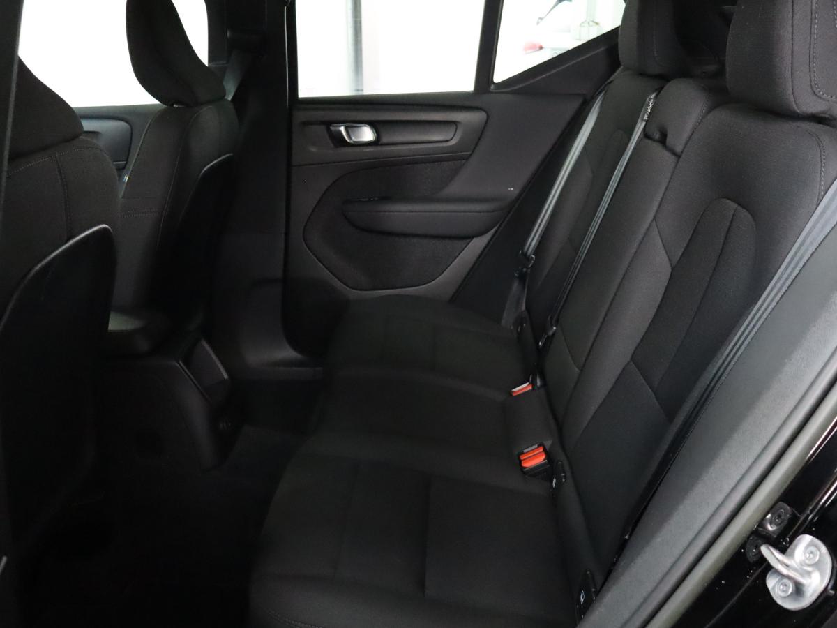 volvo-xc40-2023-hibrido-a-gasolina-1477cc