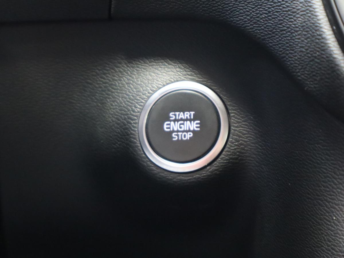 volvo-xc40-2023-hibrido-a-gasolina-1477cc