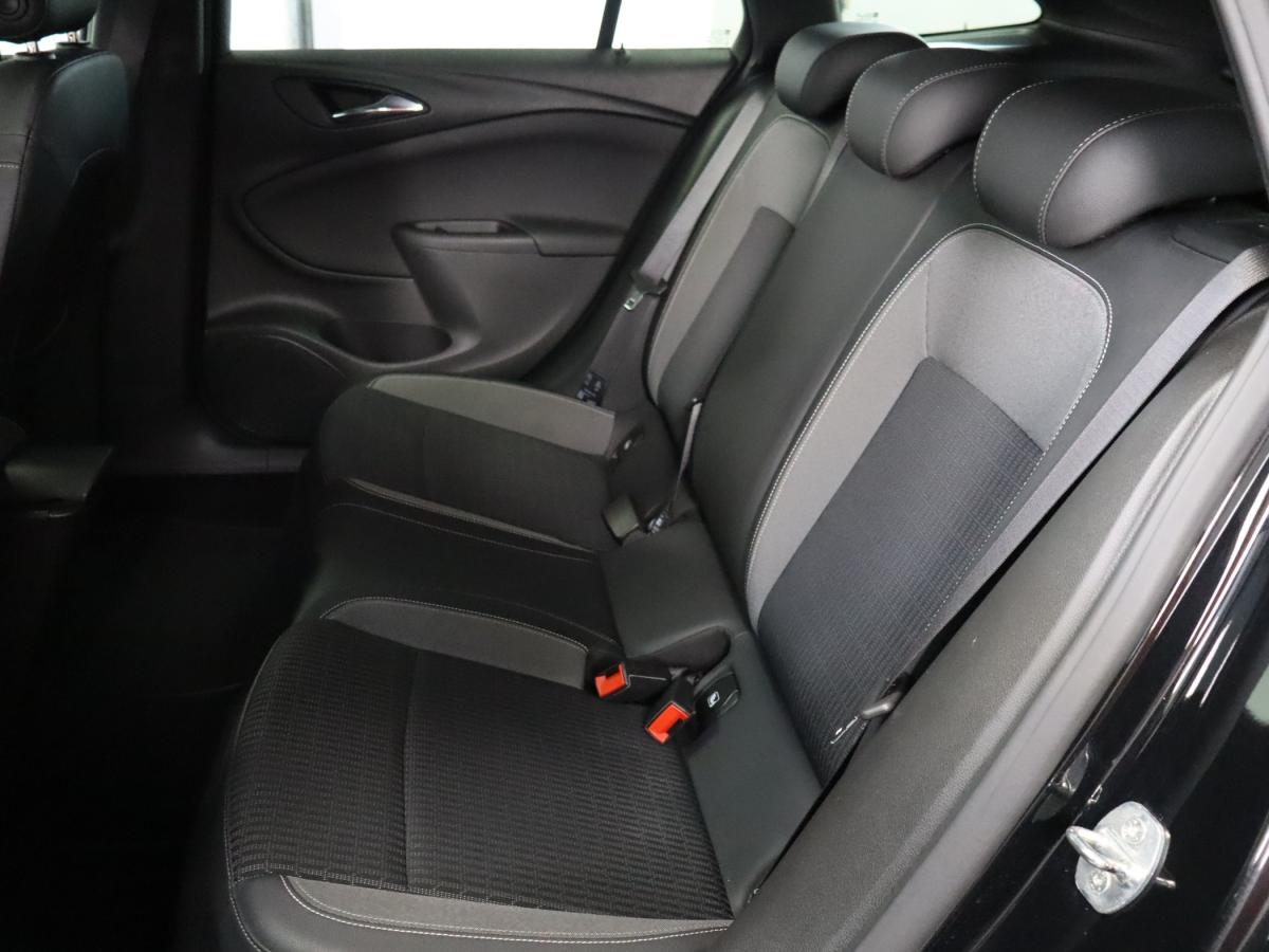 opel-astra-sport-tourer-2021-diesel-1496cc