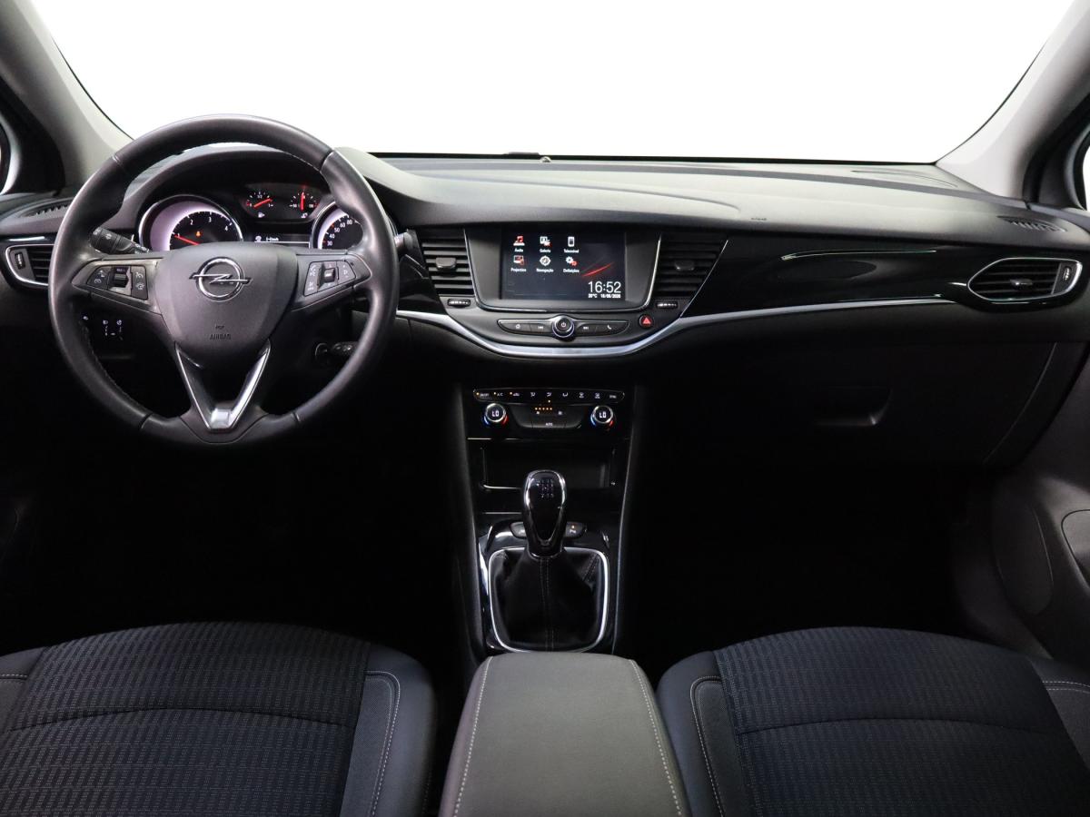 opel-astra-sport-tourer-2021-diesel-1496cc