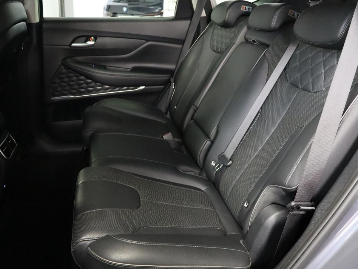 hyundai-santa-fe-2023-hibrido-a-gasolina-1598cc