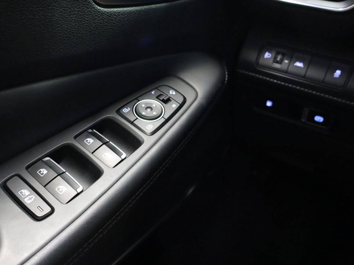 hyundai-santa-fe-2023-hibrido-a-gasolina-1598cc