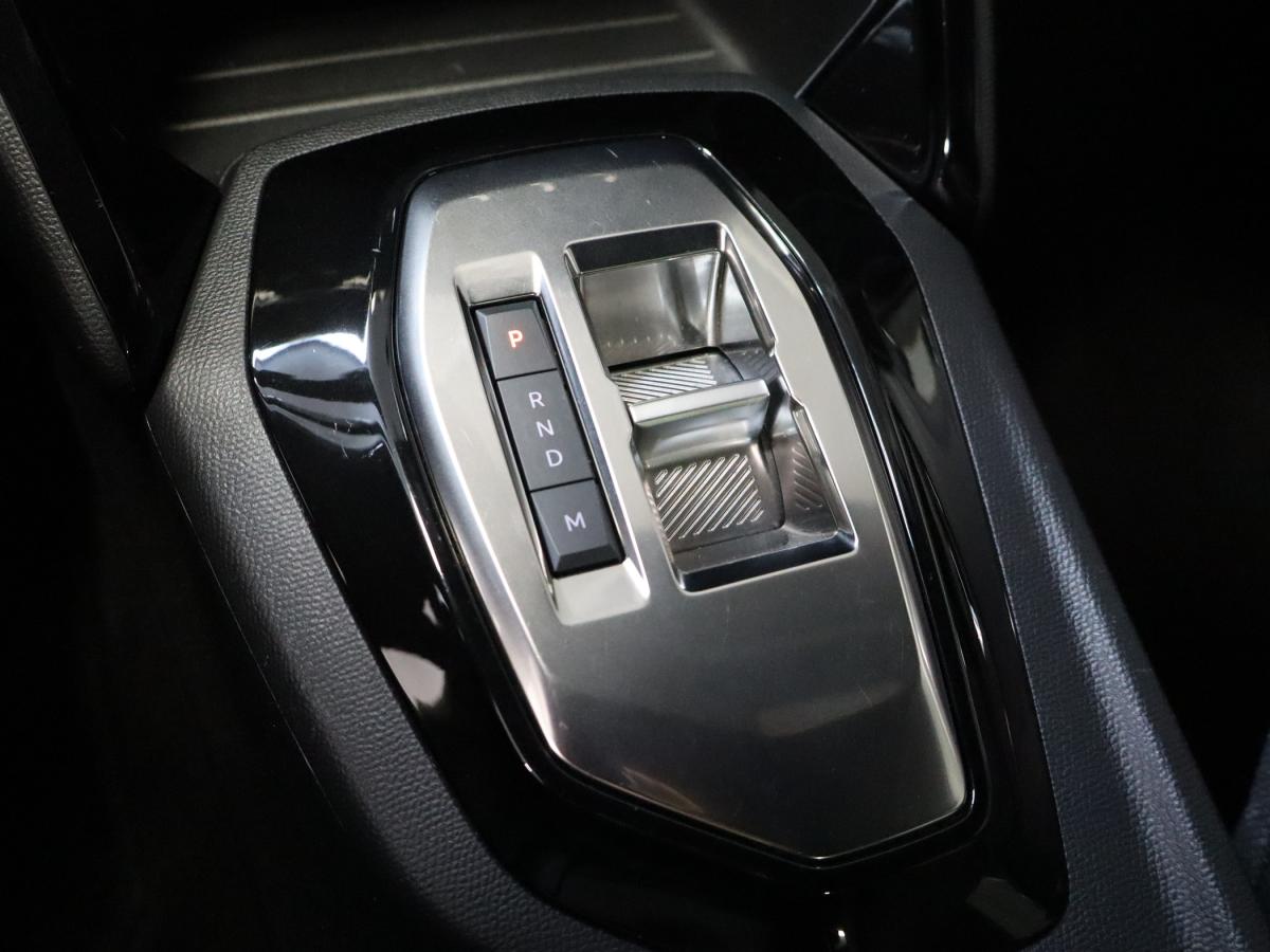 peugeot-2008-2023-diesel-1499cc