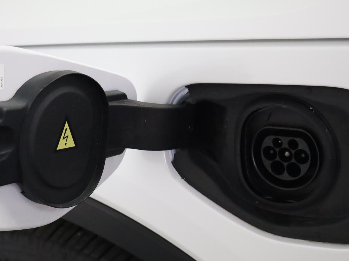 volvo-xc40-2021-hibrido-a-gasolina-1477cc