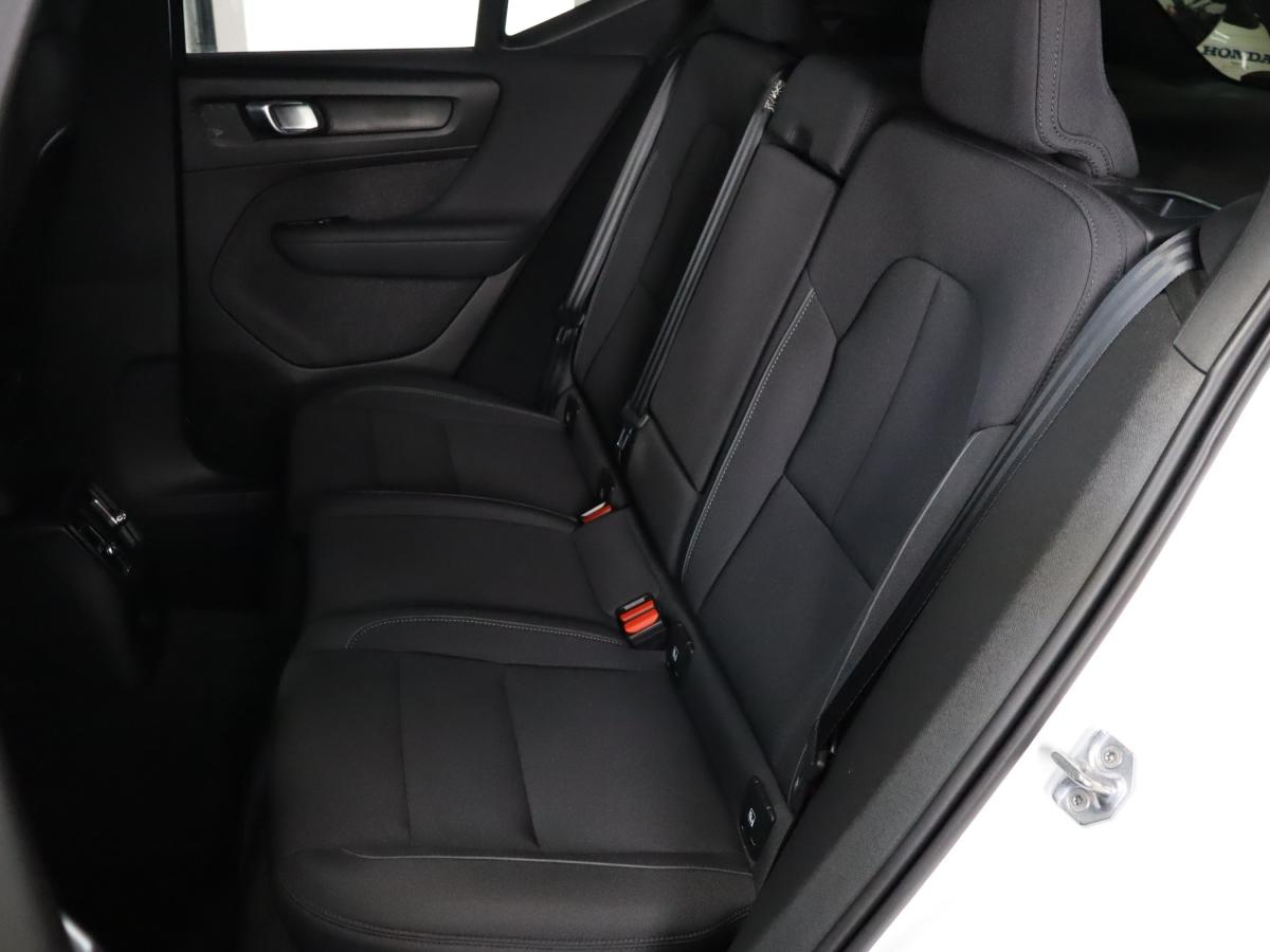 volvo-xc40-2021-hibrido-a-gasolina-1477cc