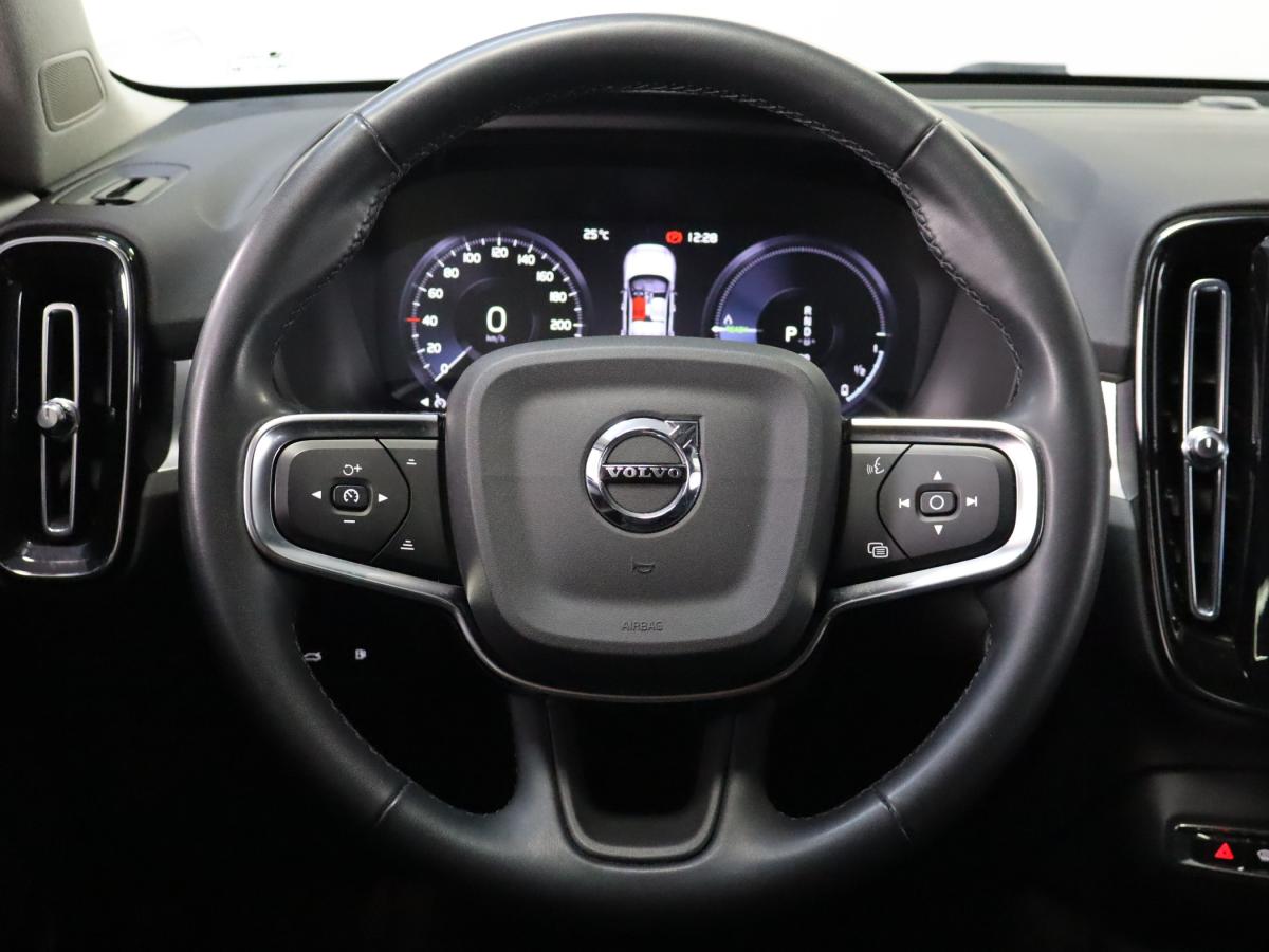 volvo-xc40-2021-hibrido-a-gasolina-1477cc