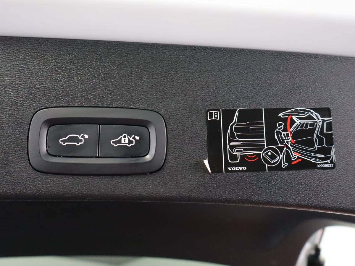 volvo-xc40-2021-hibrido-a-gasolina-1477cc
