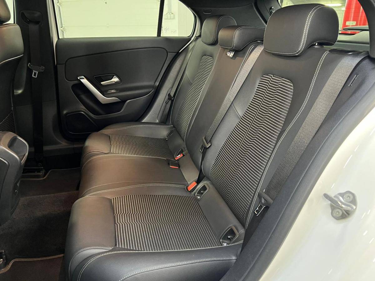 mercedes-benz-classe-a-2023-hibrido-a-gasolina-1332cc