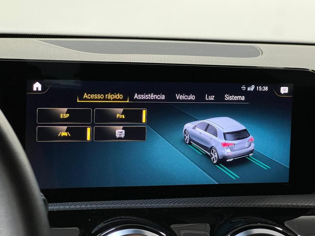 mercedes-benz-classe-a-2023-hibrido-a-gasolina-1332cc