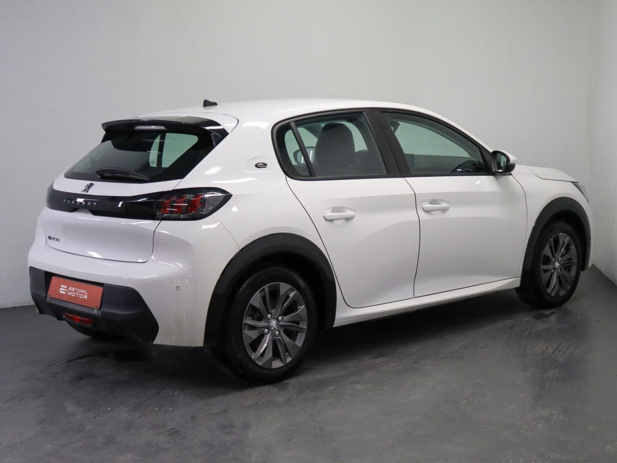 peugeot-208-2021-eletrico-500cc