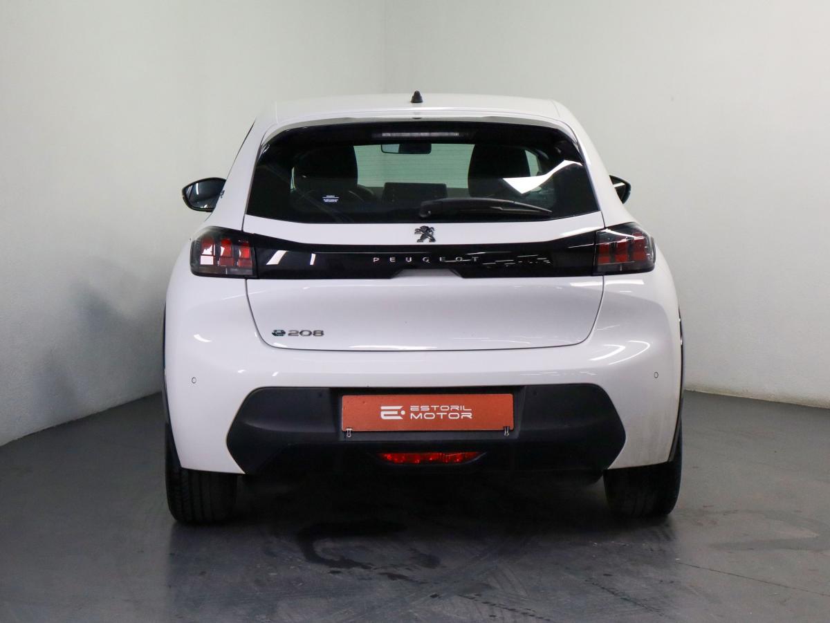 peugeot-208-2021-eletrico-500cc