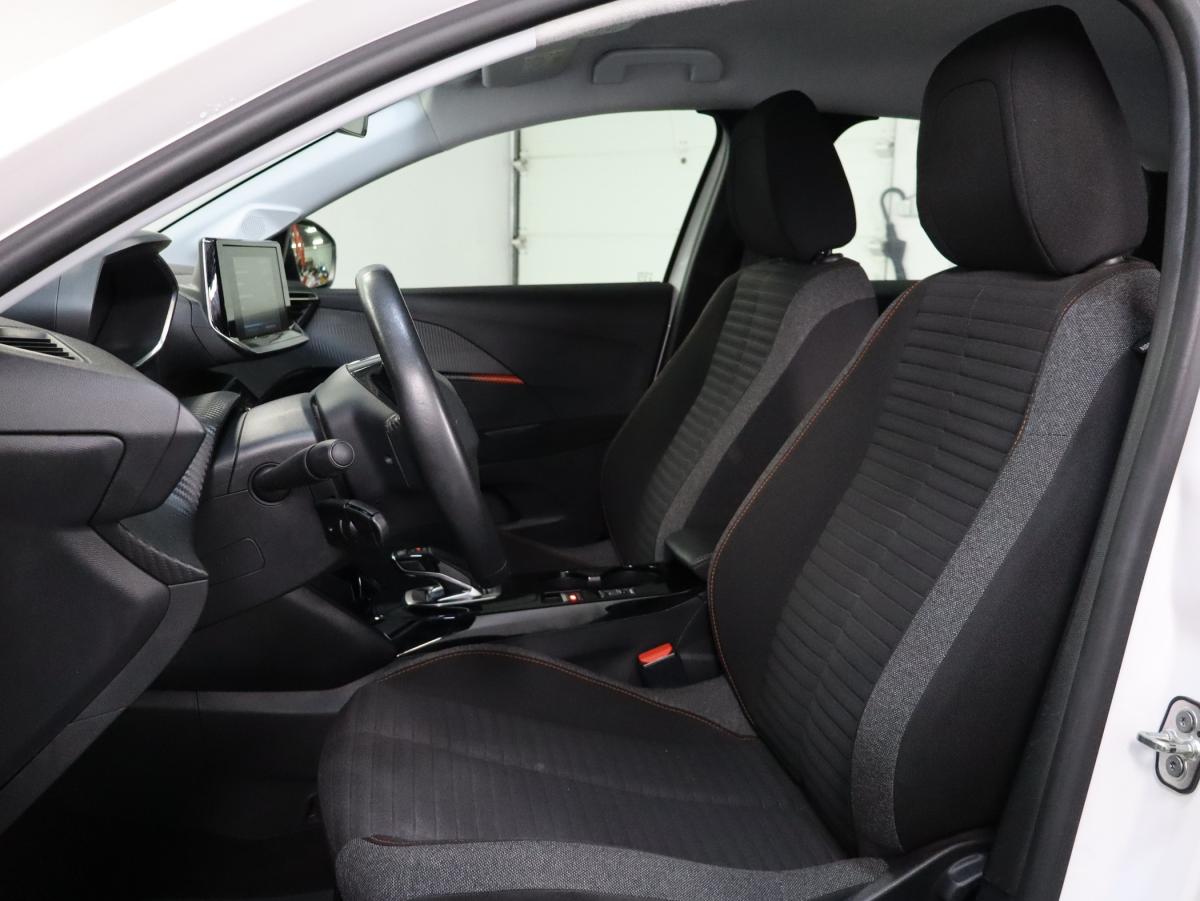 peugeot-208-2021-eletrico-500cc