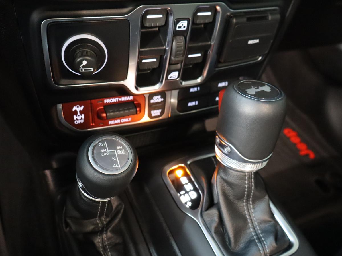 jeep-wrangler-2024-hibrido-a-gasolina-1995cc