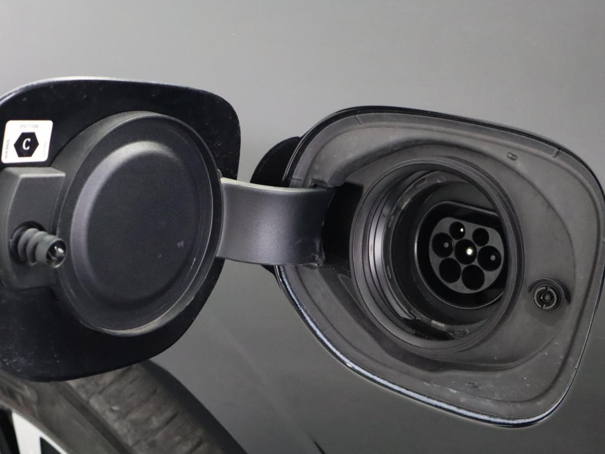 volvo-xc60-2021-hibrido-a-gasolina-1969cc