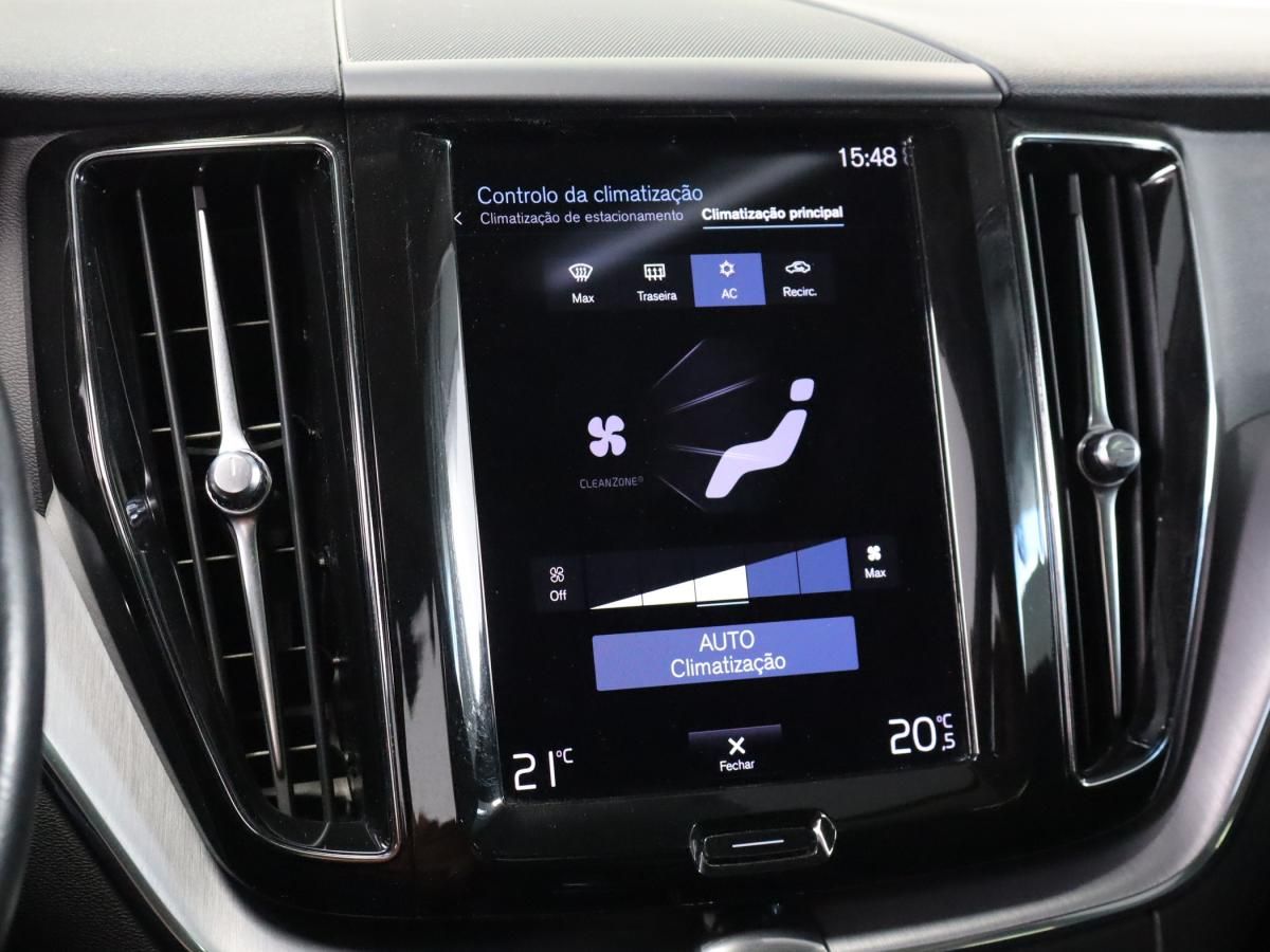 volvo-xc60-2021-hibrido-a-gasolina-1969cc