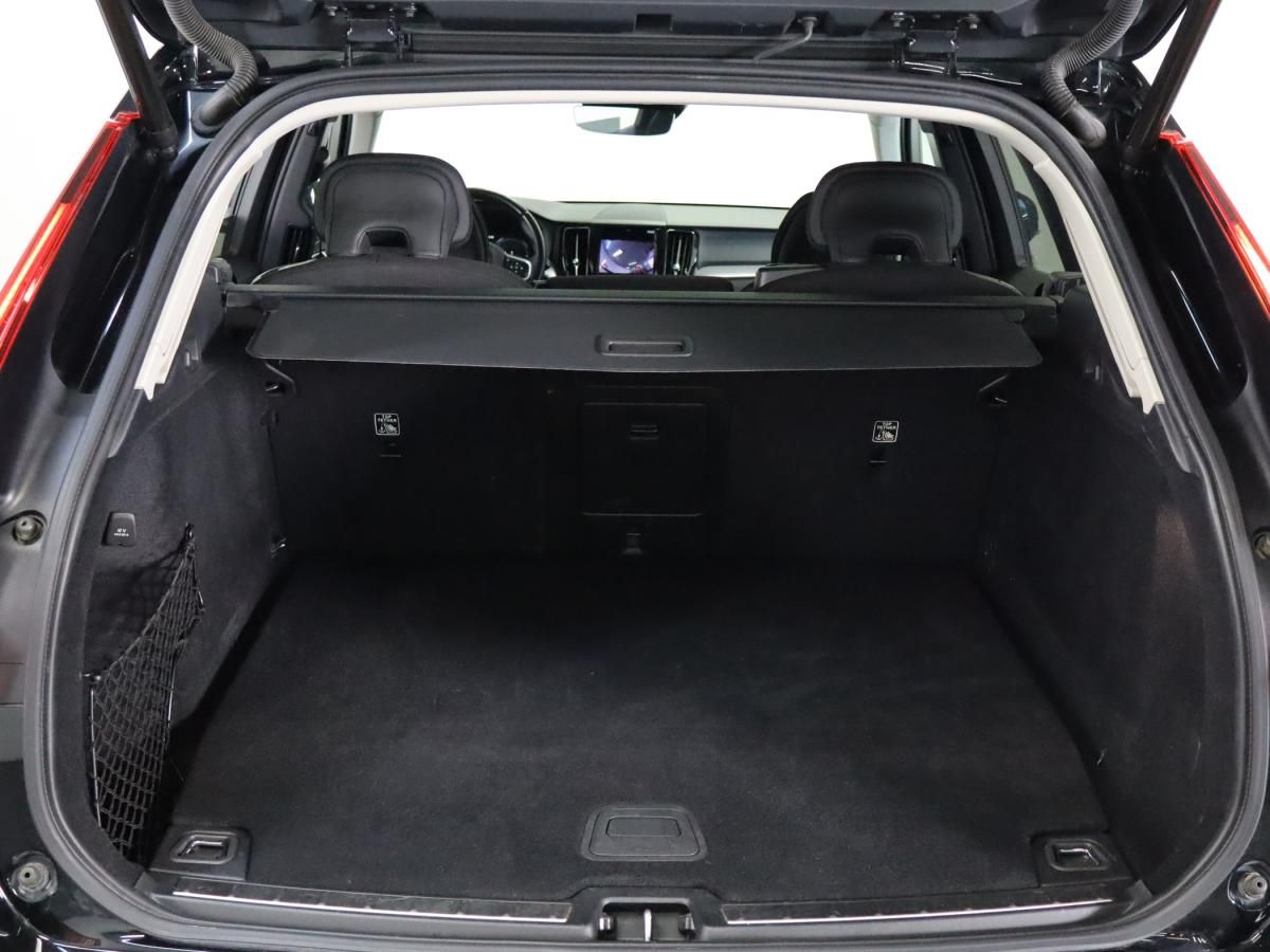 volvo-xc60-2021-hibrido-a-gasolina-1969cc