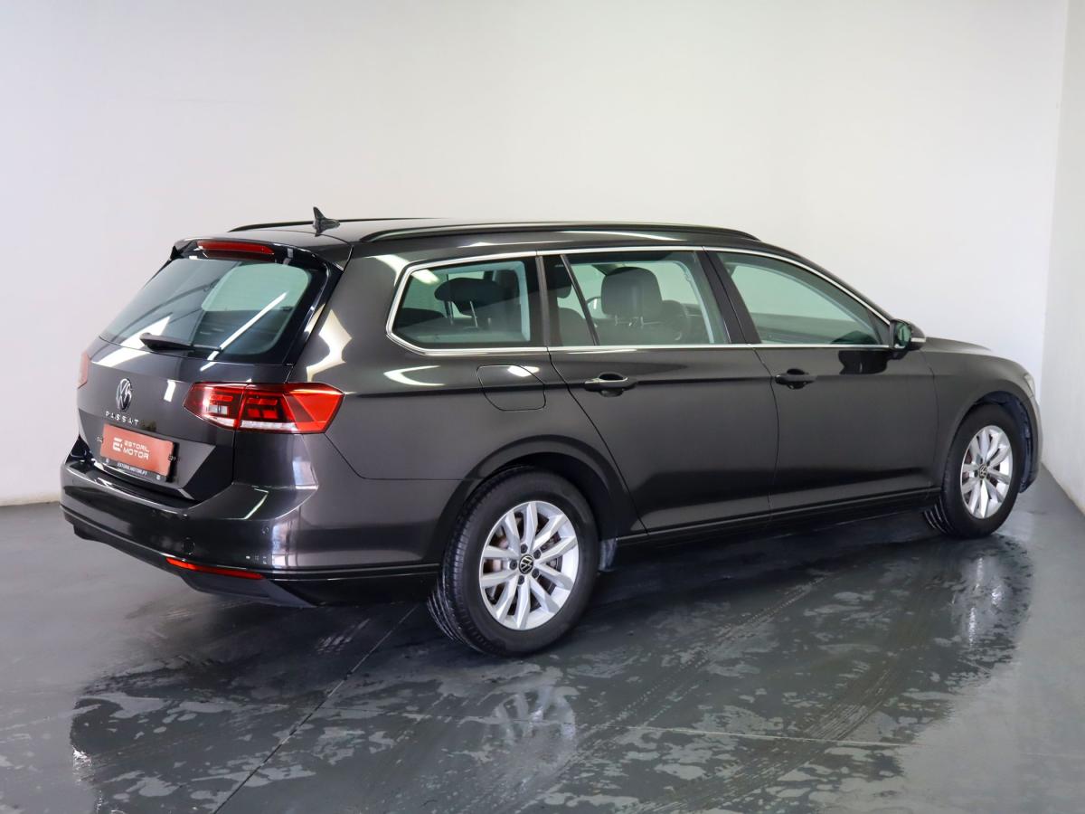 volkswagen-passat-variant-2021-diesel-1968cc