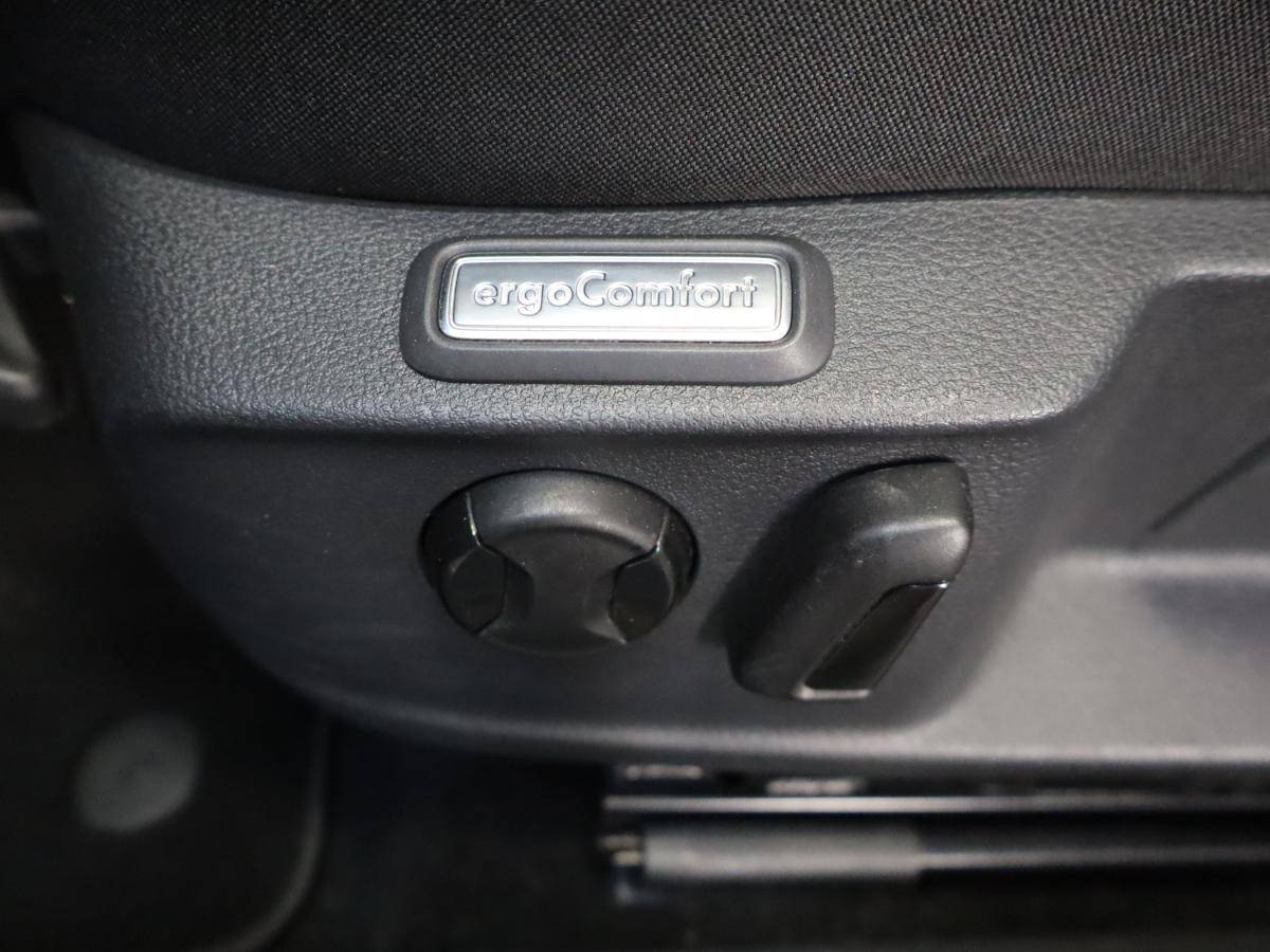 volkswagen-passat-variant-2021-diesel-1968cc