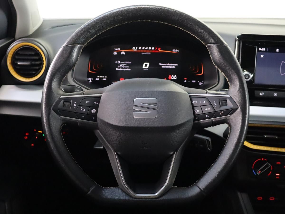 seat-ibiza-2023-gasolina-999cc