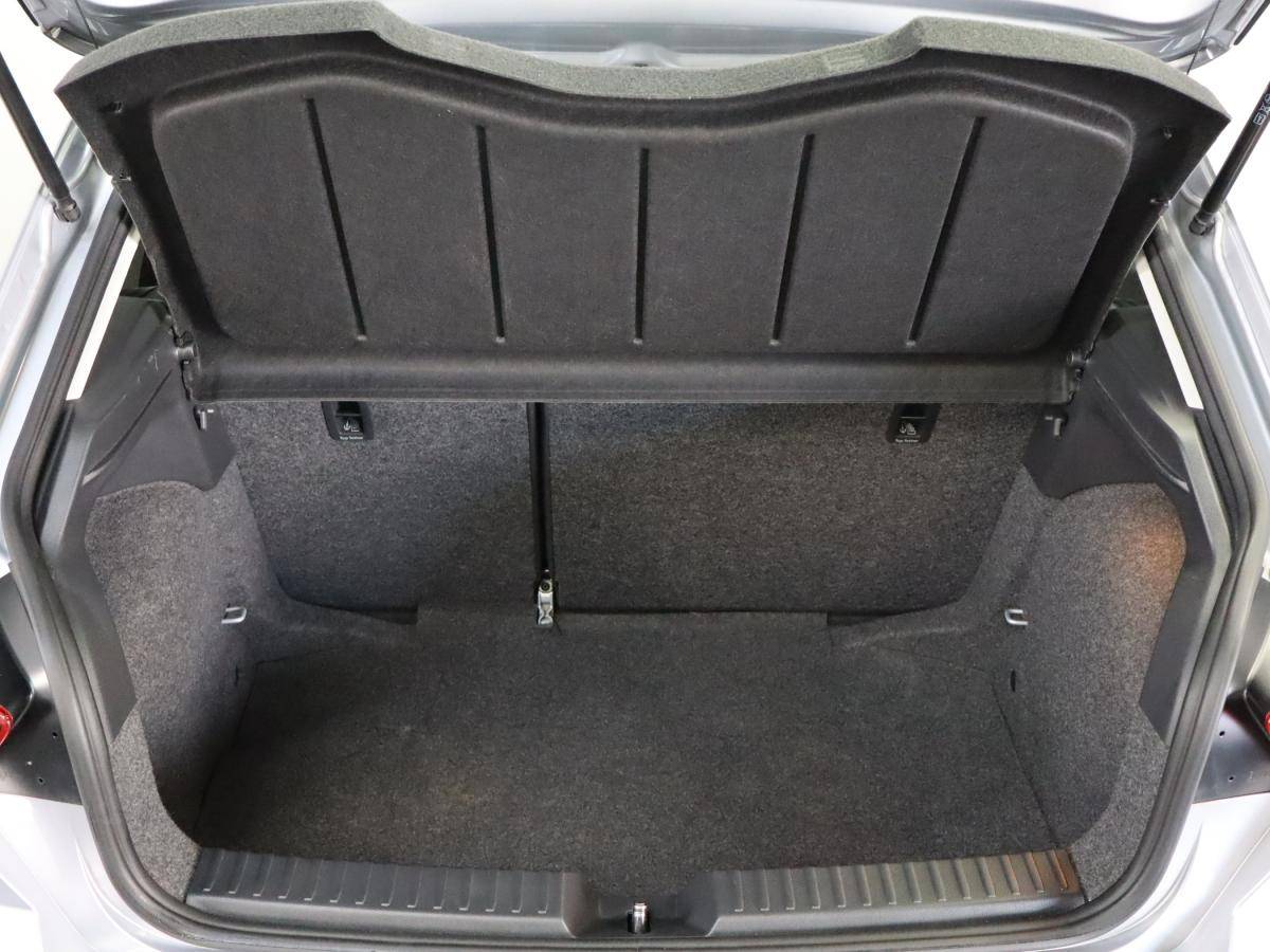 seat-ibiza-2023-gasolina-999cc