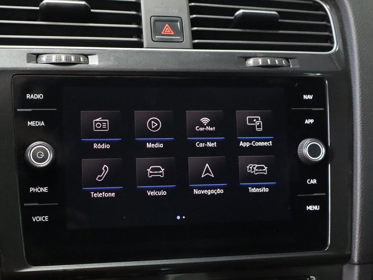 volkswagen-golf-variant-2018-diesel-1598cc