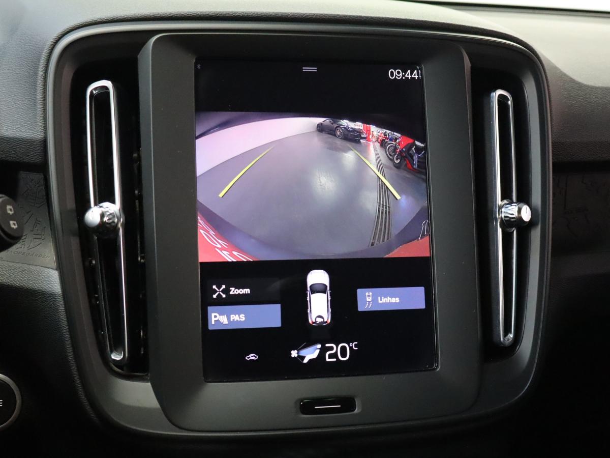 volvo-xc40-2020-gasolina-1477cc