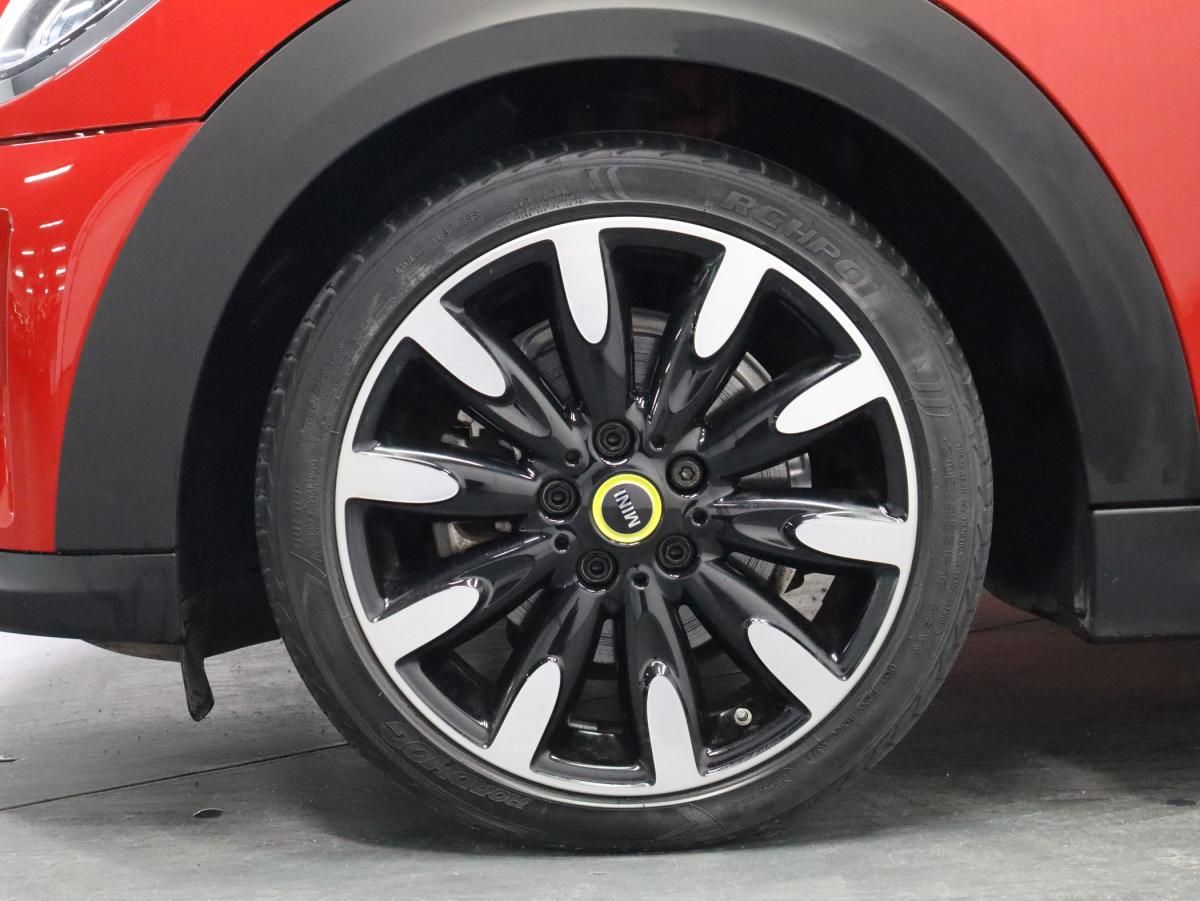 mini-cooper-2021-eletrico-500cc